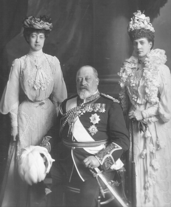 Princess Victoria (1868-1935), 2nd daughter of King Edward VII; King Edward VII (1841-1910); Queen Alexandra (1844-1925).
