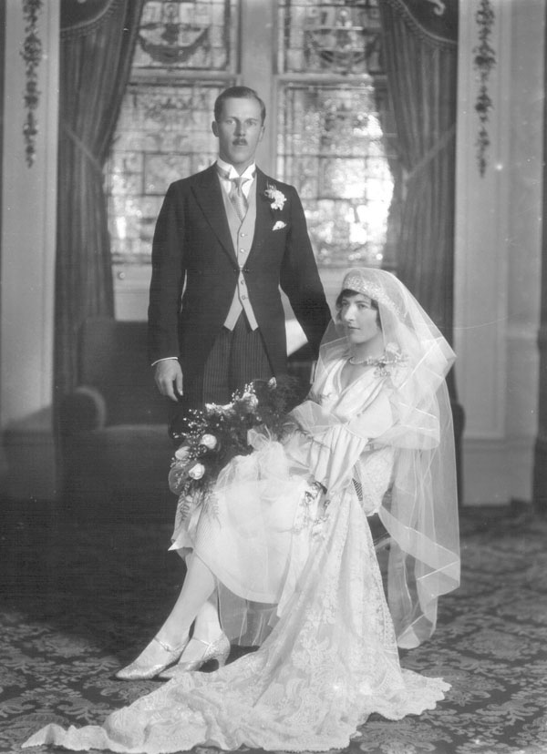 Mr. & Mrs. Thomas William Lazenby, wedding portrait. 