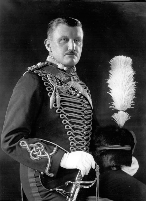 Colonel Henry Oliphant Hutchison (1883-1935). 
