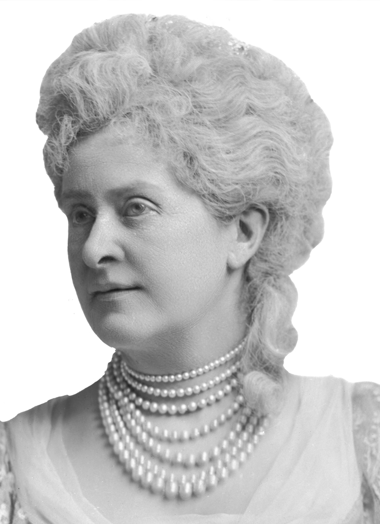 Lady Farquhar, later Viscountess Farquhar, née Emilie Packe (d 1922). 