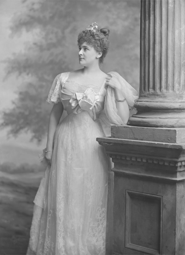 copyright V&A. Frances Evelyn (Daisy), Countess of Warwick (1861-1938), née Maynard. 