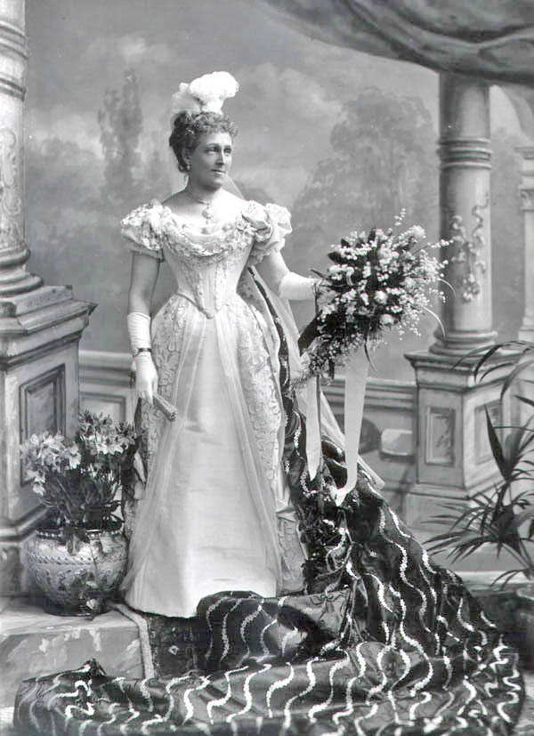 Mrs Thomas Angelo Irwin, née Lucy Frances Strutt (1851-1914)