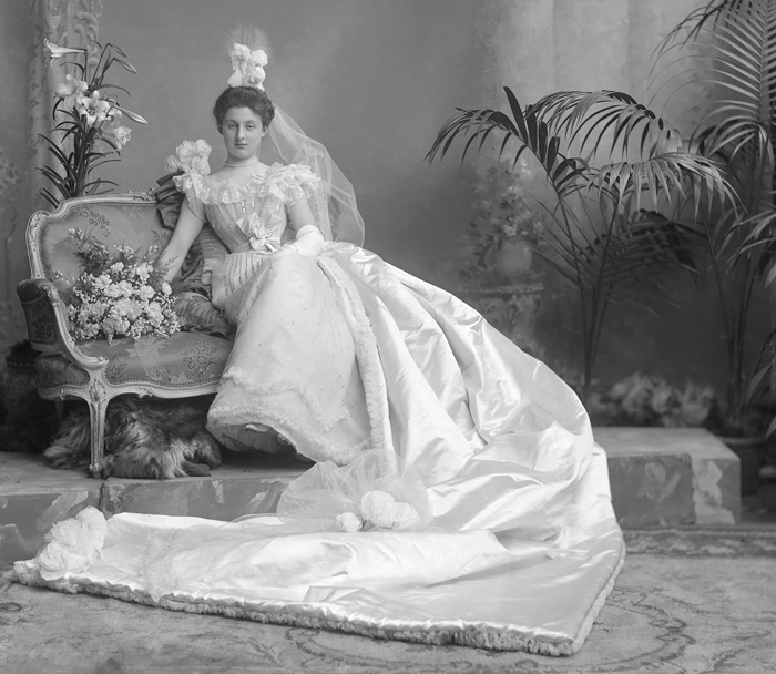 Lady (Susan Elizabeth) Clémentine Waring, née Hay (1879-1964).