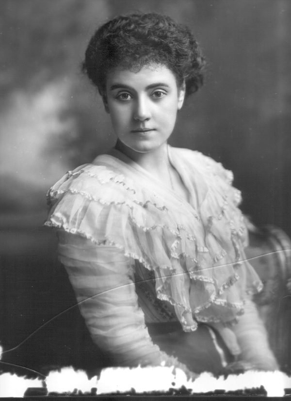 Lady Seymour née Georgina Seymour Fortescue (d. 1915). 