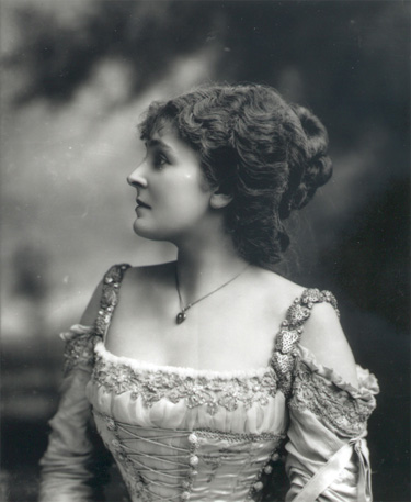 Miss Ada Bertha Carter (1877–1969).