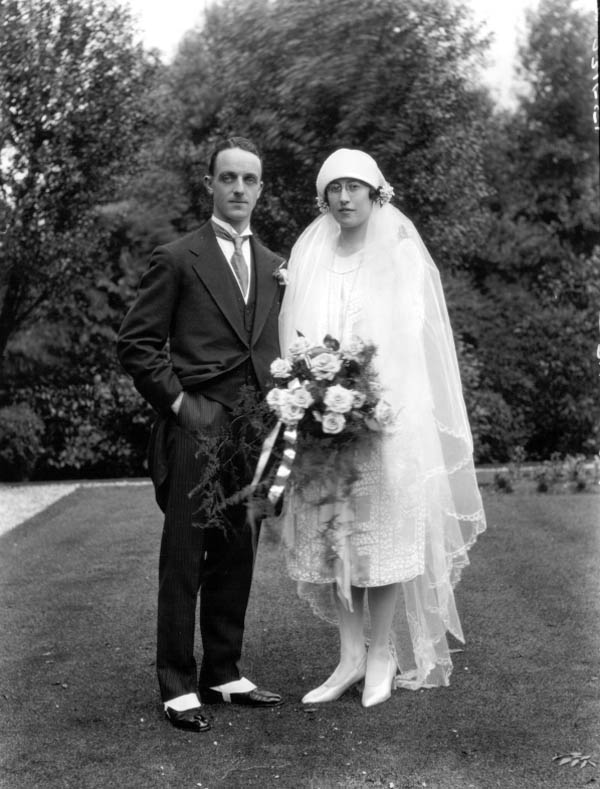 Mr and Mrs George Frederick Battle, wedding portrait. 