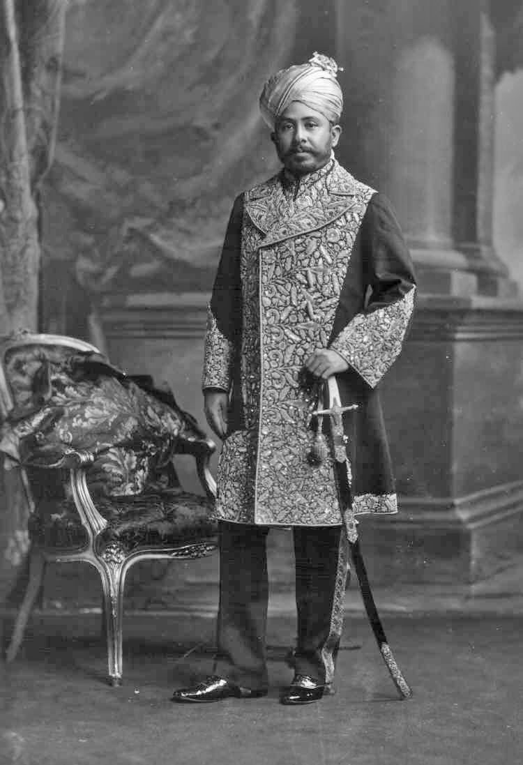 Nawab Sir Fateh Ali Khan Qizilbash of Nawabganj (1862-1923).