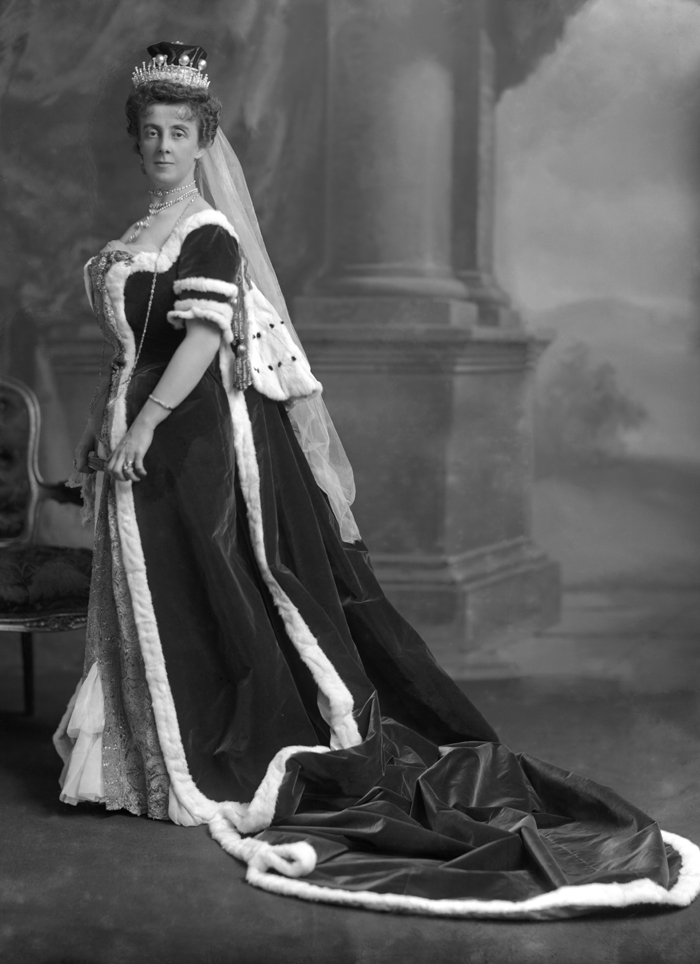 Evelyn Caroline, Baroness Newton (1859-1931), née Davenport. 