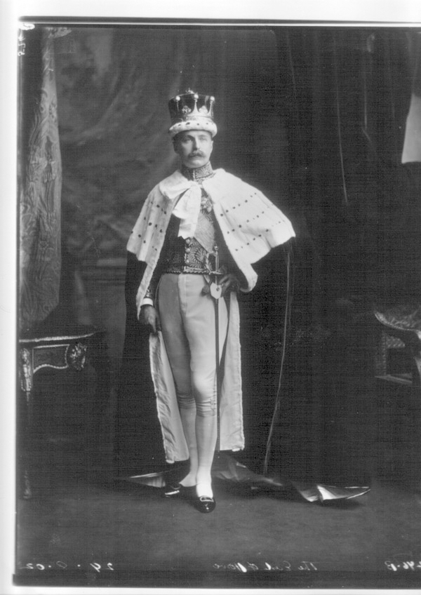 Sir Richard George Penn Curzon-Howe, 4th Earl Howe (1861-1929). 