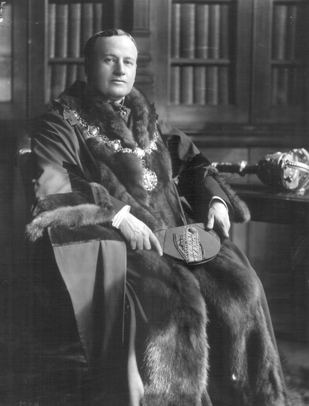 Hon. Hary Lawson Webster Lawson, later 2nd Baron Burnham, and since 1919 1st Viscount Burnham (1862-1933)