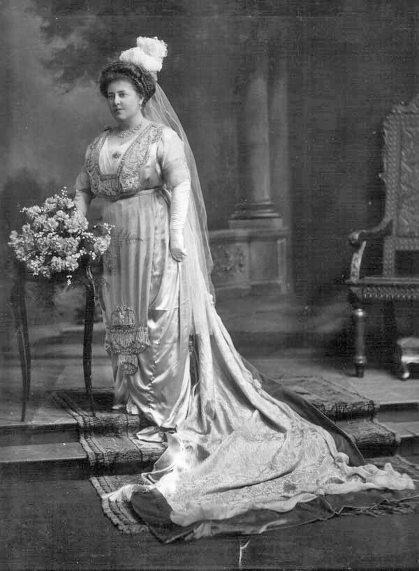 Lady Margaret Croydon Marks, née Maynard