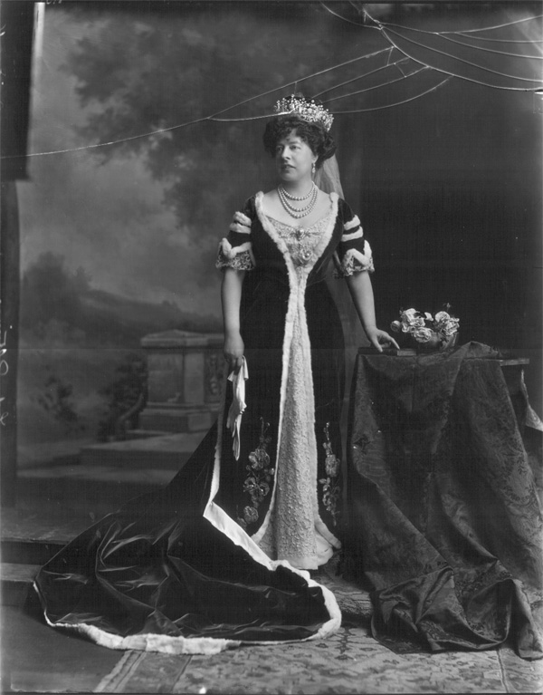 Lady Barrymore, née Elizabeth Wadsworth (d. 1930)