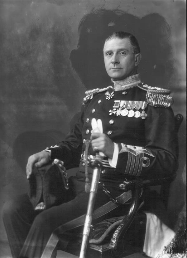Captain Lockhart Leith R.N. (1876-1940).