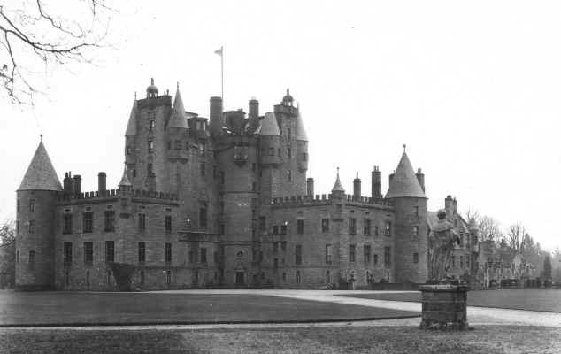 Image of Glamis Castle, copyright V&A