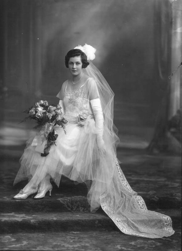 Miss Yvonne Morton Bell, later Mrs Kenneth Macdonald