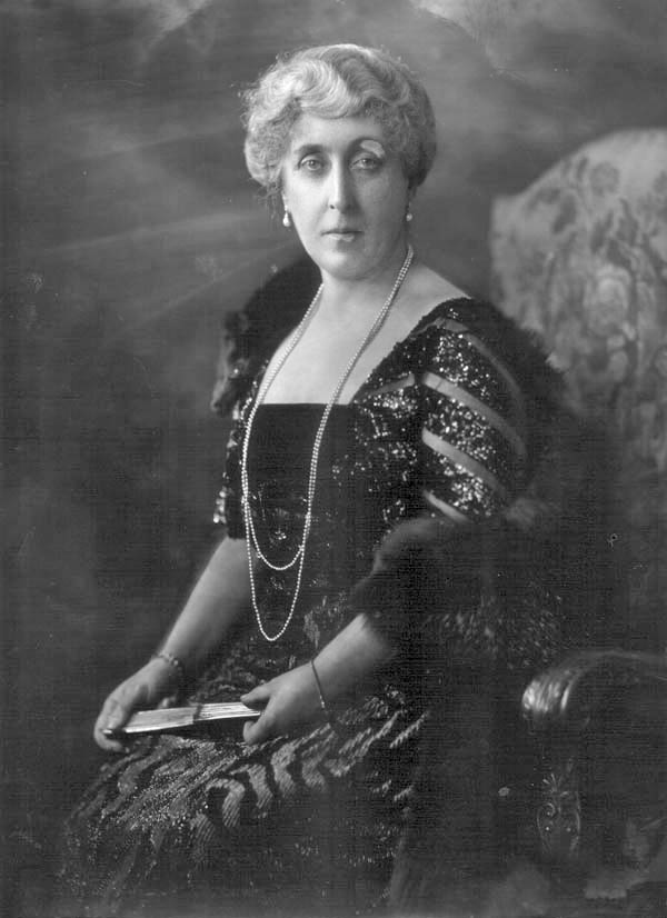 Princess Helena Victoria (1870-1948) née Princess Victoria Louise Sophia Augusta Amelia Helena of Schleswig-Holstein. 