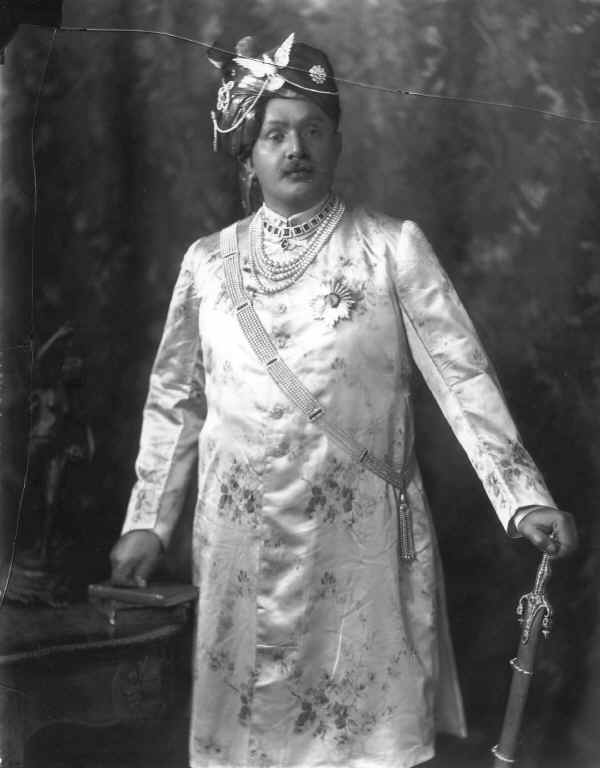 Colonel HH Shri Sir Ranjitsinhji Vibhaji, Maharaja Jam Saheb of Nawanagar (1872-1933), ruled 1906-1933. 