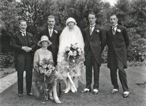 Mr and Mrs George Frederick Battle, wedding group with best man, bridesmaid and others. 
